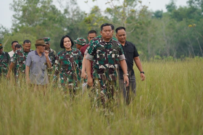 Danrem 084/Bhaskara Jaya Brigjen TNI Kohir tinjau lokasi pembangunan BTP