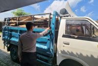 Polres Malang amankan truk angkut kayu