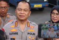 Kapolrestabes Surabaya Kombespol Luthfie Sulistiawan