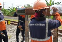 KAI Daop 8 Surabaya tutup 4 perlintasan KA liar