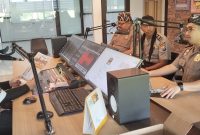 Polres Gresik sosialisasi lewat Suara Giri FM jelang Sura Agung