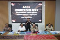 Kapolres Mojokerto Kota AKBP Herdiawan Arifianto ungkap kasus peredaran Narkoba Cair