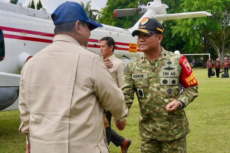 Danrem 084/Bhaskara Jaya Brigjen TNI Kohir sambut Presiden RI Prabowo Subianto