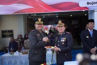 Kapolres Bojonegoro AKBP Afrian Satya Permadi saat upacara hari Bhayangkara ke-80