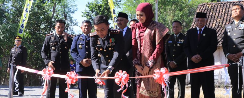 Kapolres Ngawi AKBP Prayoga Angga Widyatama resmikan bangun sumur bor Presisi