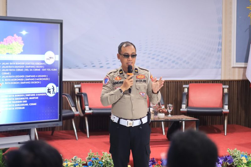Kanit Kamsel Satlantas Polres Gresik Ipda Andreas Dwi Anggoro