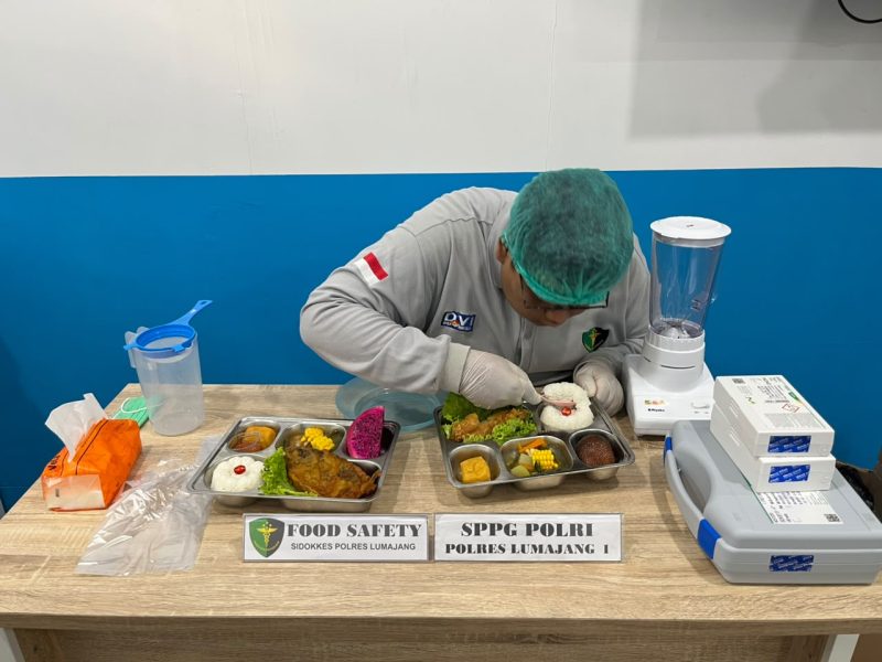 Sidokkes Polres Lumajang tinjau MBG
