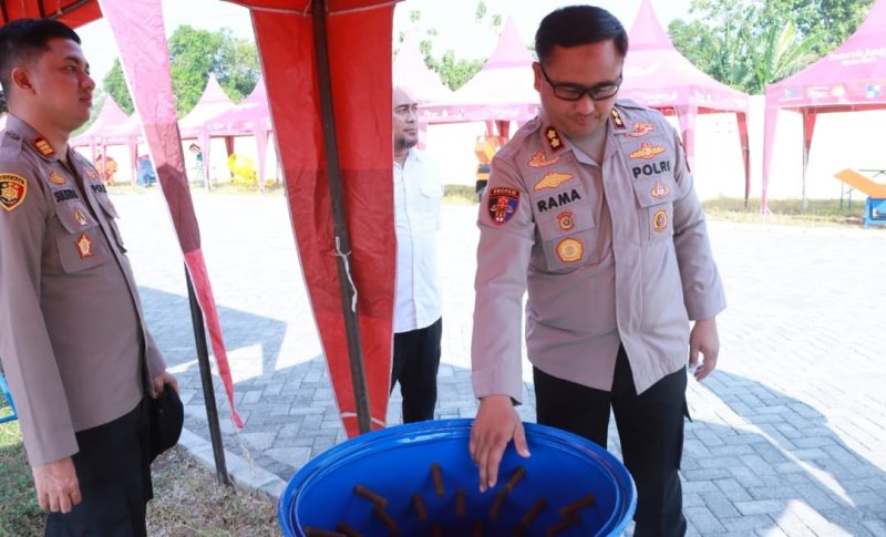 Kapolres Gresik AKBP Ramadhan Nasution peresmian sentra IKM