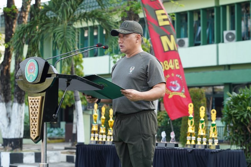 Kasrem 084/Bhaskara Jaya Kolonel Inf Nico Reza H. Dipura