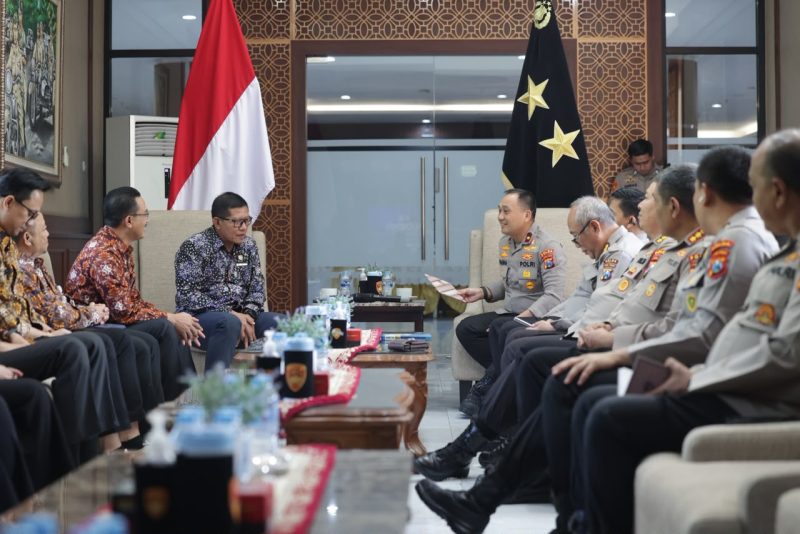 Polda Jatim terima kunjungan BKKBN Jatim