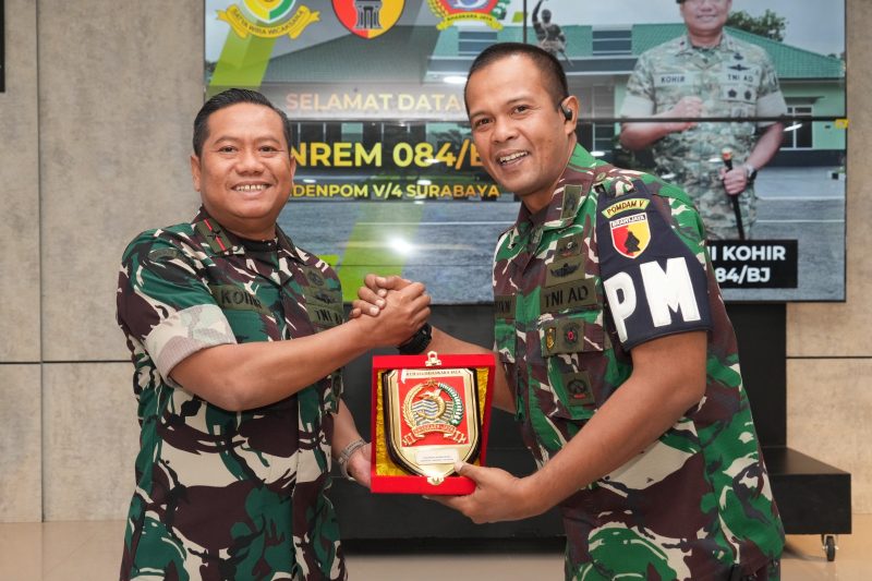 Danrem 084/Bhaskara Jaya Brigjen TNI Kohir kunjungi Madenpom V/4 Surabaya