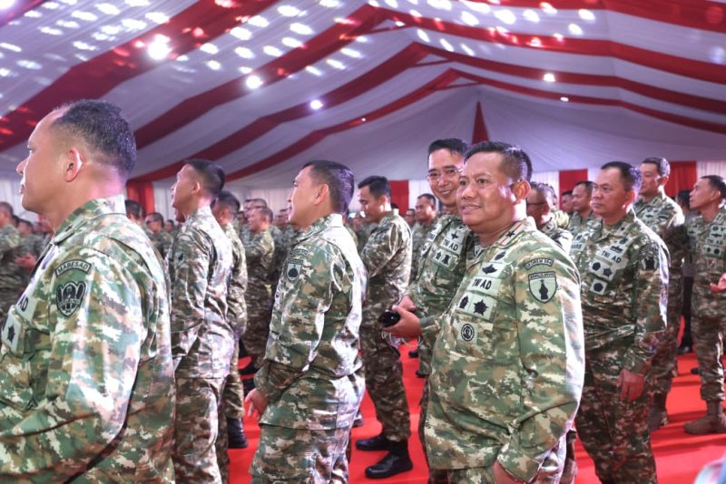 Danrem 084/Bhaskara Jaya Brigjen TNI Kohir ikuti Apel Dansat TNI AD
