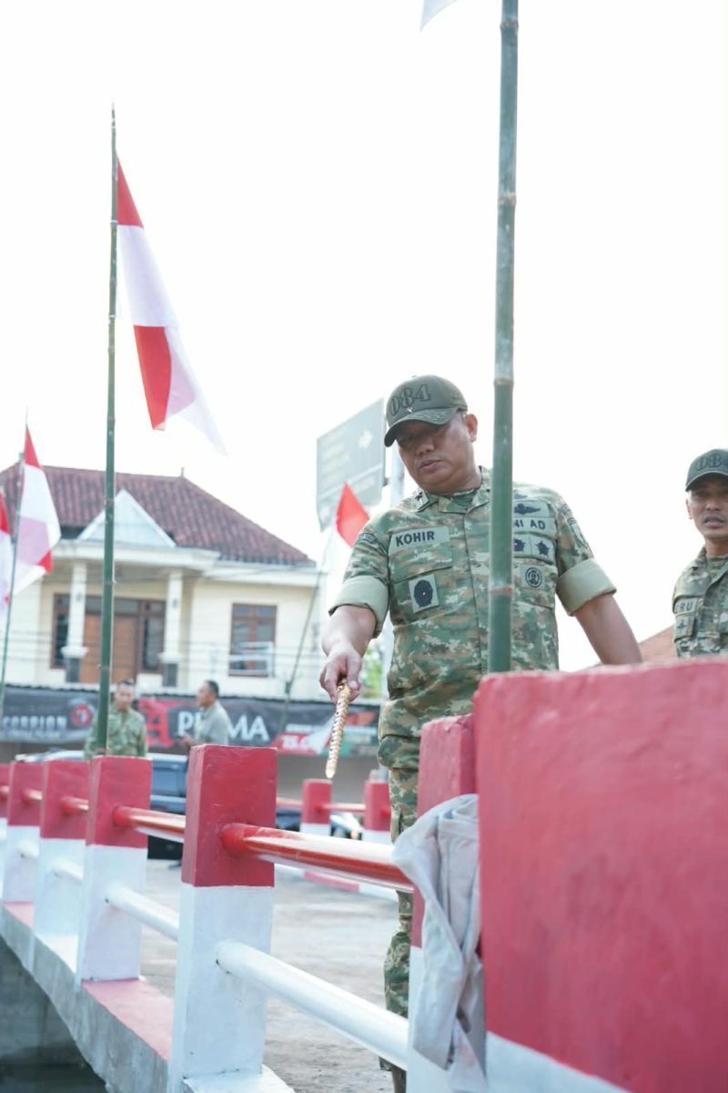 Danrem 084/Bhaskara Jaya Brigjen TNI Kohir cek jembatan Garuda