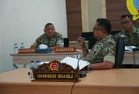 Danrem 084/Bhaskara Jaya Brigjen TNI Kohir saat Vicon evaluasi KDKMP