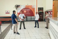 Barantin kunjungan ke kantor pos dan Bandara Dhoho