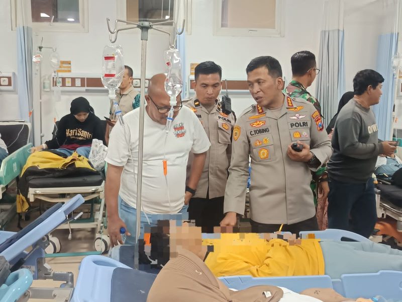 Kapolresta Sidoarjo Kombespol Christian Tobing cek kondisi santri Ponpes Manbaul Hikam