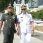 Danrem 084/Bhaskara Jaya Brigjen TNI Kohir saat ziarah TMP