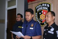 Kasatreskrim Polres Gresik AKP Mohammad Prasetyo berikan keterangan
