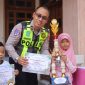 Kanit Kamsel Ipda Andreas Dwi Anggoro bersama pemenang lomba