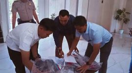 Satreskrim Polres Batu amankan tersangka beserta barang bukti