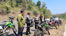 Kapolsek Bantur AKP Ahmad Taufik Syafiudin tinjau lokasi