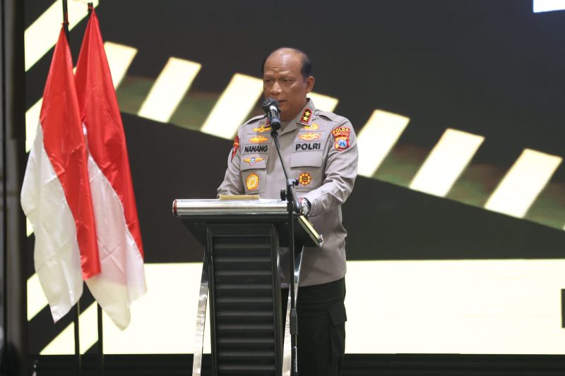 Kapolda Jawa Timur Irjen Pol Drs Nanang Avianto