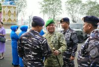 Danrem 084/Bhaskara Jaya Brigjen TNI Kohir hadiri upacara HUT TNI AL ke-81