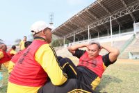 Polres Gresik tes kesamaptaan jasmani