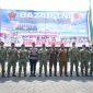 Danrem 084/Bhaskara Jaya Brigjen TNI Kohir saat bazar murah di HUT TNI ke-81
