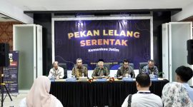 Jajaran pimpinan Kemenkeu Satu Jawa Timur bersinergi dalam Konferensi Pers Puncak Pekan Lelang Serentak Tahun 2026.

(Dari kiri ke kanan): Kepala Kabid PPIP Kanwil DJP Jatim III Teguh Iman Wirotomo, Kepala Kanwil DJP Jawa Timur I Max Darmawan, Kepala Kanwil DJP Jawa Timur III Paryan, dan Kepala Kanwil DJKN Jawa Timur Arik Hariyono, Kepala Kanwil DJP Jawa Timur II Arridel Mindra.