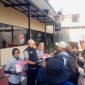Kasatresnarkoba Polres Pelabuhan Tanjung Perak AKP Adik Agus Putrawan berikan keterangan